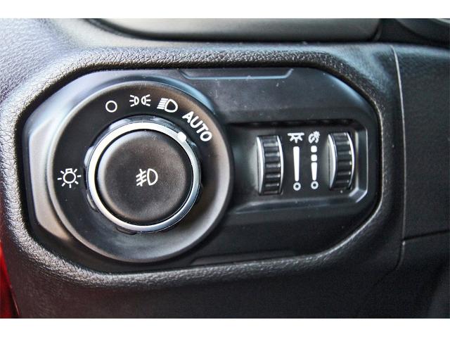 2021 Jeep Wrangler Vehicle Photo in ROSENBERG, TX 77471