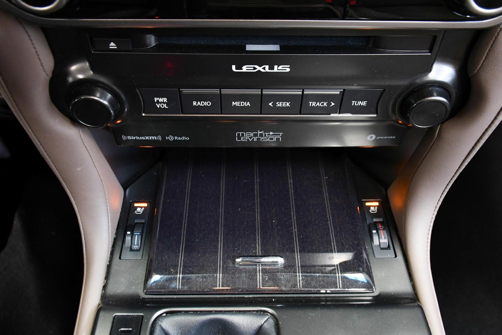 2023 Lexus GX 460 Vehicle Photo in DALLAS, TX 75235