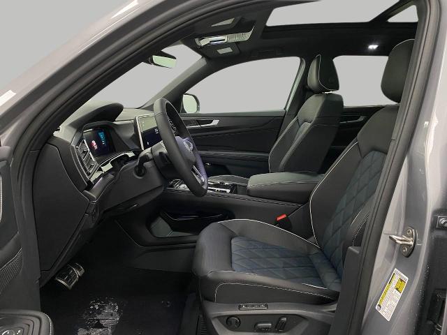 2025 Volkswagen Atlas Cross Sport Vehicle Photo in Appleton, WI 54913