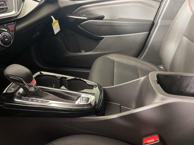 2025 Chevrolet Trax Vehicle Photo in PHOENIX, AZ 85014-3381