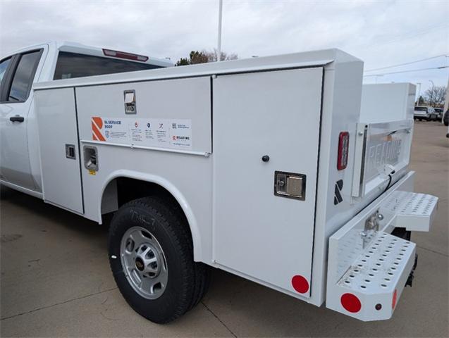 2025 Chevrolet Silverado 2500 HD Vehicle Photo in ENGLEWOOD, CO 80113-6708