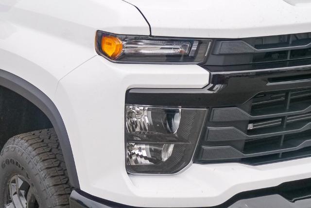 2025 Chevrolet Silverado 2500 HD Vehicle Photo in VENTURA, CA 93003-8585