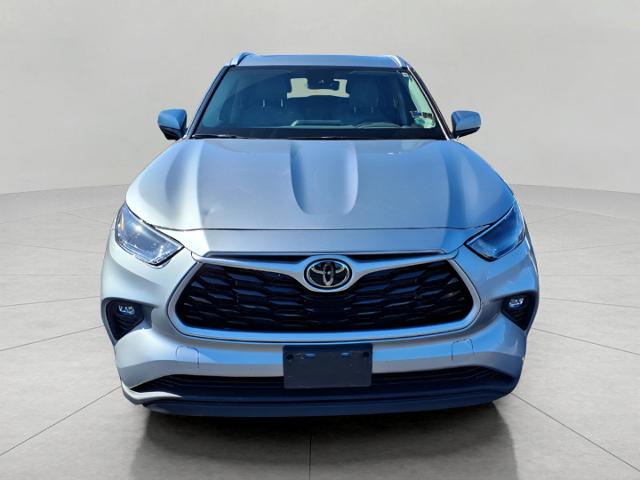 2022 Toyota Highlander Vehicle Photo in Oshkosh, WI 54904