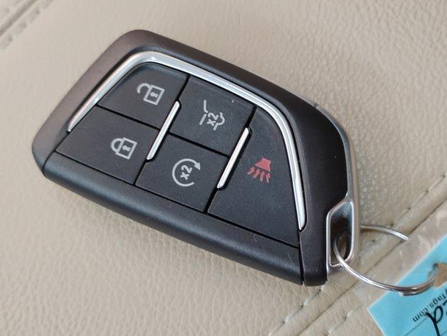 2025 Cadillac XT4 Vehicle Photo in PINEVILLE, NC 28134-8495