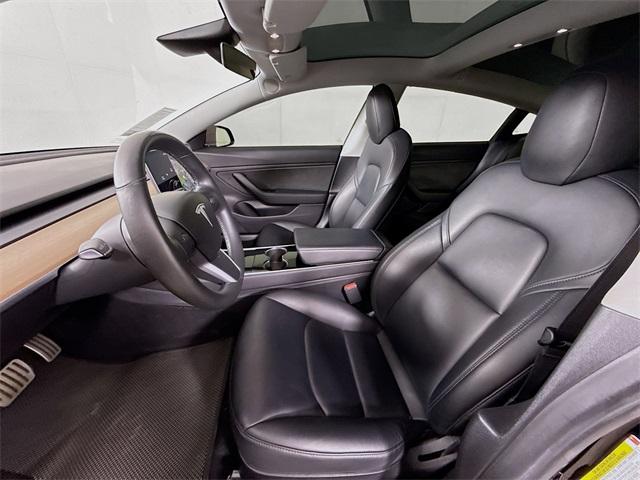 2018 Tesla Model 3 Vehicle Photo in Everett, WA 98204