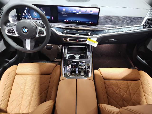 2025 BMW X7 xDrive40i Vehicle Photo in GRAPEVINE, TX 76051