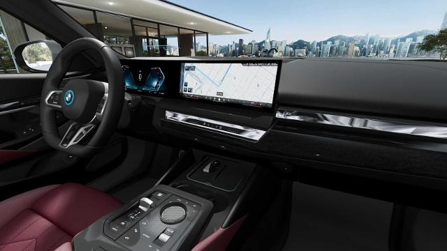 2025 BMW i5 Vehicle Photo in GRAPEVINE, TX 76051