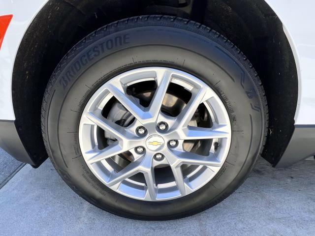 2022 Chevrolet Equinox Vehicle Photo in Roslyn, NY 11576