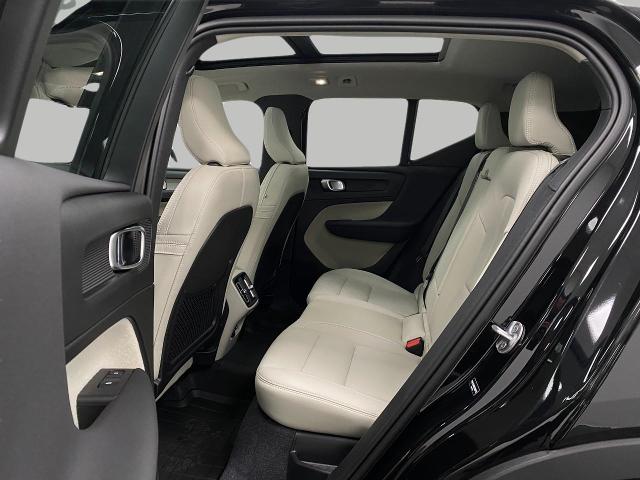 2025 Volvo XC40 Vehicle Photo in Appleton, WI 54913