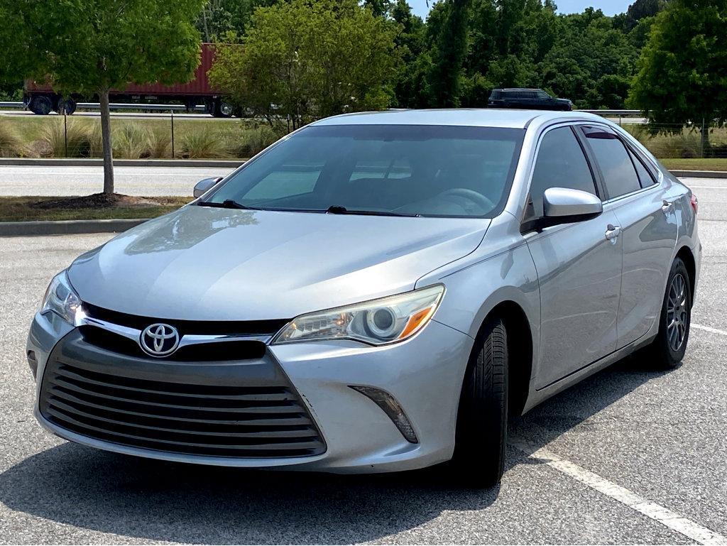 2016 Toyota Camry Vehicle Photo in POOLER, GA 31322-3252