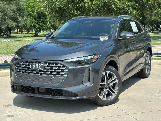 2025 Audi Q5 Vehicle Photo in HOUSTON, TX 77090