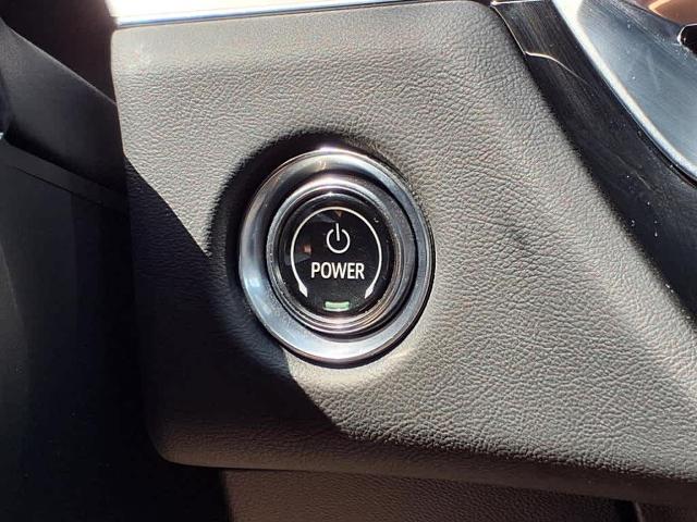 2024 Cadillac LYRIQ Vehicle Photo in San Antonio, TX 78230-1001