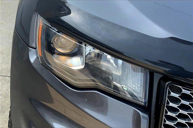 2019 Jeep Grand Cherokee Vehicle Photo in TOPEKA, KS 66609-0000