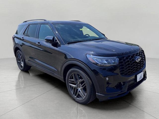 2025 Ford Explorer Vehicle Photo in Oshkosh, WI 54901