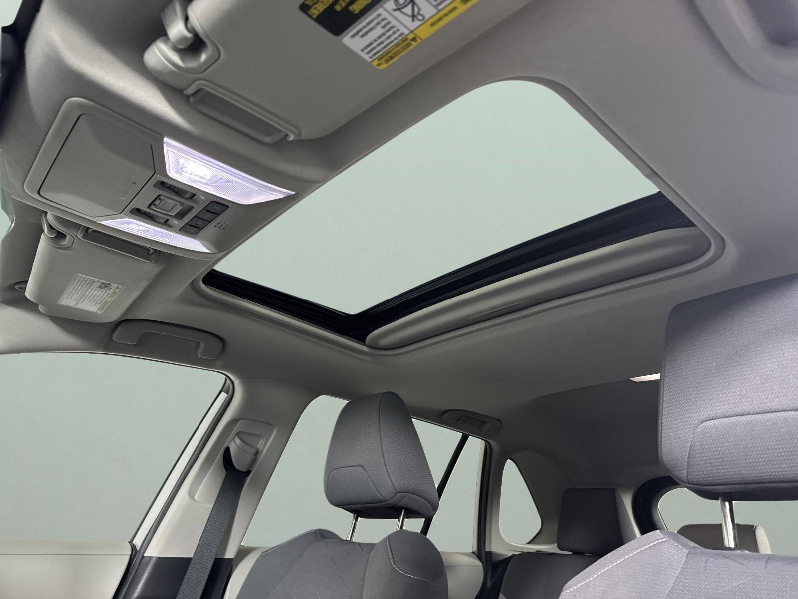 2022 Toyota RAV4 Vehicle Photo in GEORGETOWN, TX 78626-7508