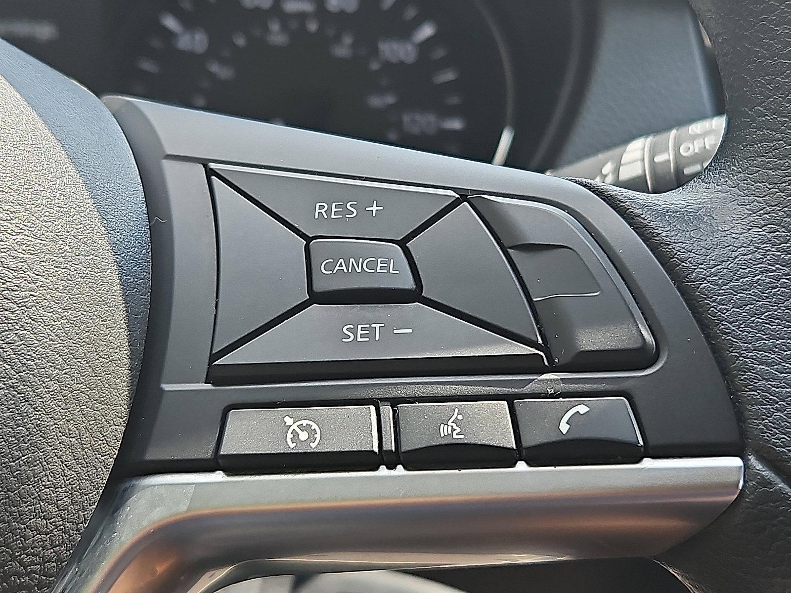 2022 Nissan Rogue Sport Vehicle Photo in Jenkintown, PA 19046