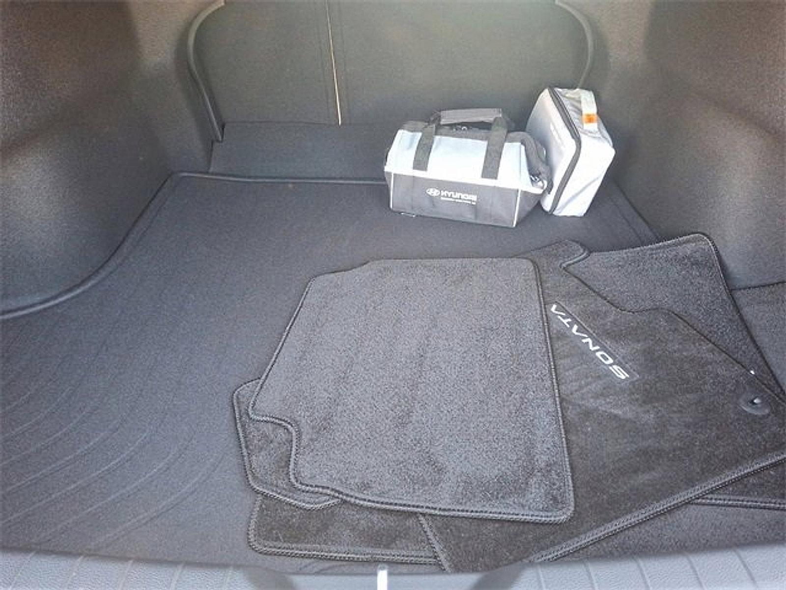 2025 Hyundai SONATA Hybrid Vehicle Photo in Harrisburg, PA 17111