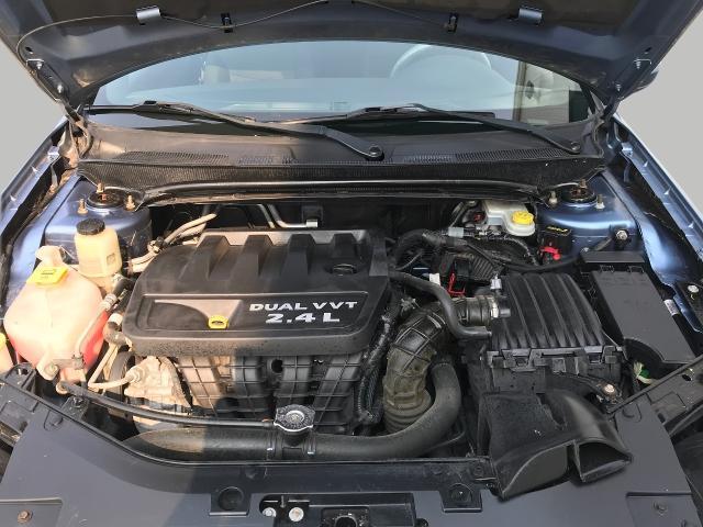2011 Chrysler 200 Vehicle Photo in GREEN BAY, WI 54303-3330