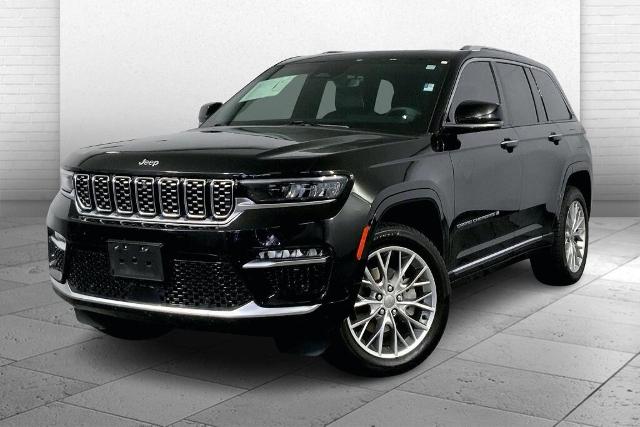 2023 Jeep Grand Cherokee Vehicle Photo in Kansas City, MO 64114