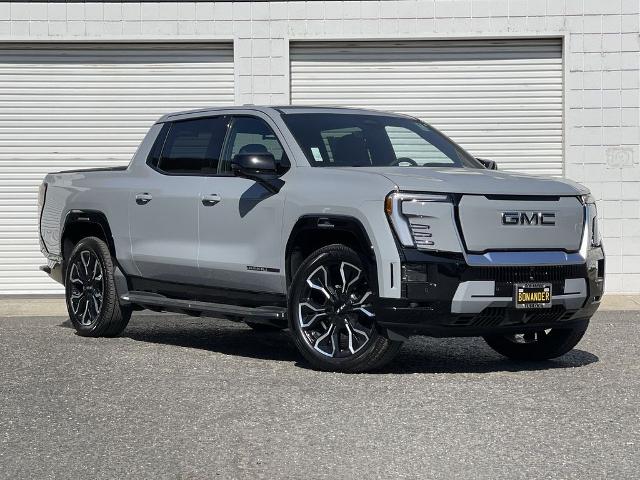 2024 GMC Sierra EV Vehicle Photo in TURLOCK, CA 95380-4918