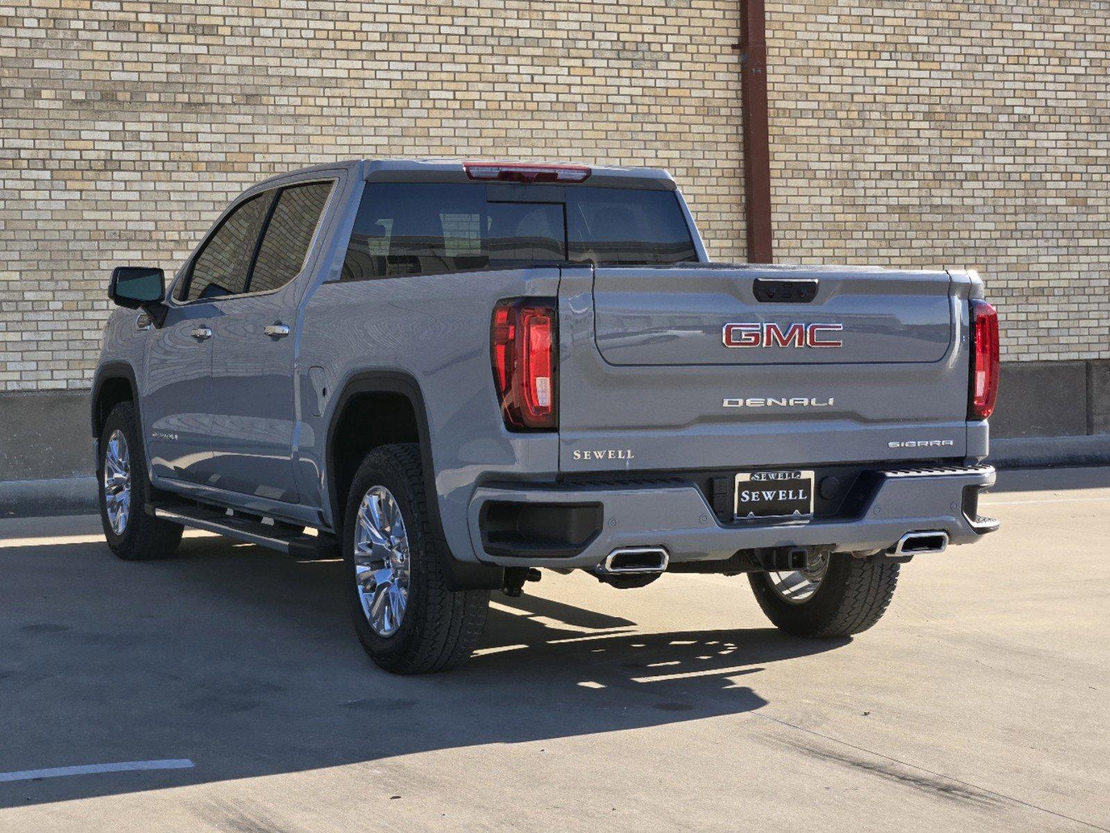 2025 GMC Sierra 1500 Vehicle Photo in DALLAS, TX 75209-3016