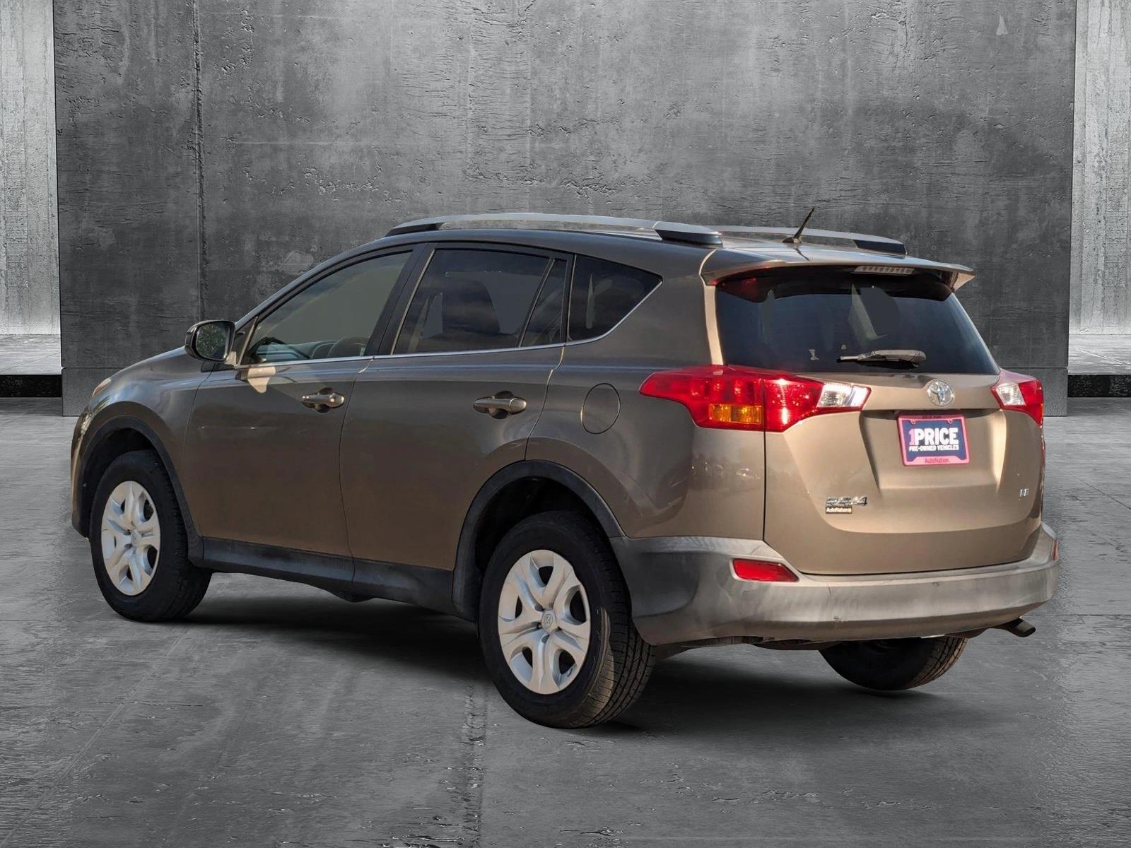 2015 Toyota RAV4 Vehicle Photo in St. Petersburg, FL 33713