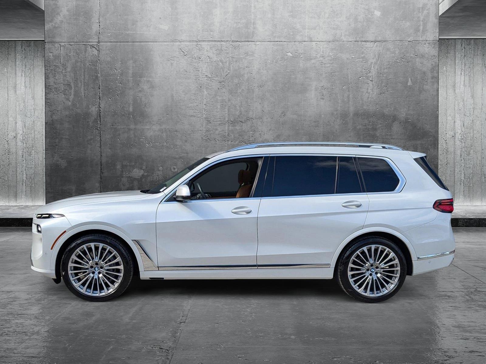 2024 BMW X7 xDrive40i Vehicle Photo in Pompano Beach, FL 33064