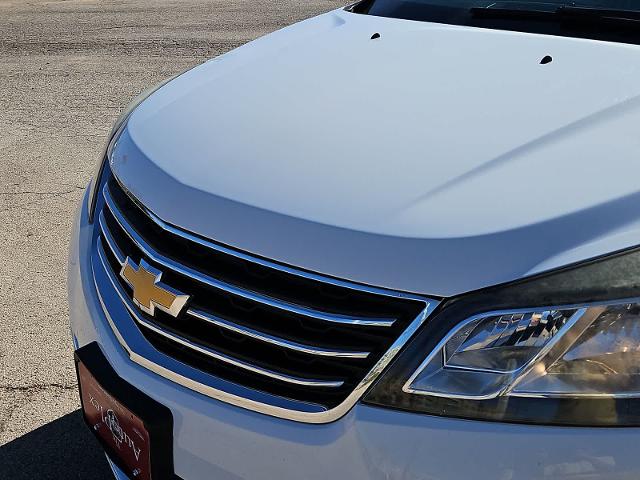 2017 Chevrolet Traverse Vehicle Photo in San Angelo, TX 76901