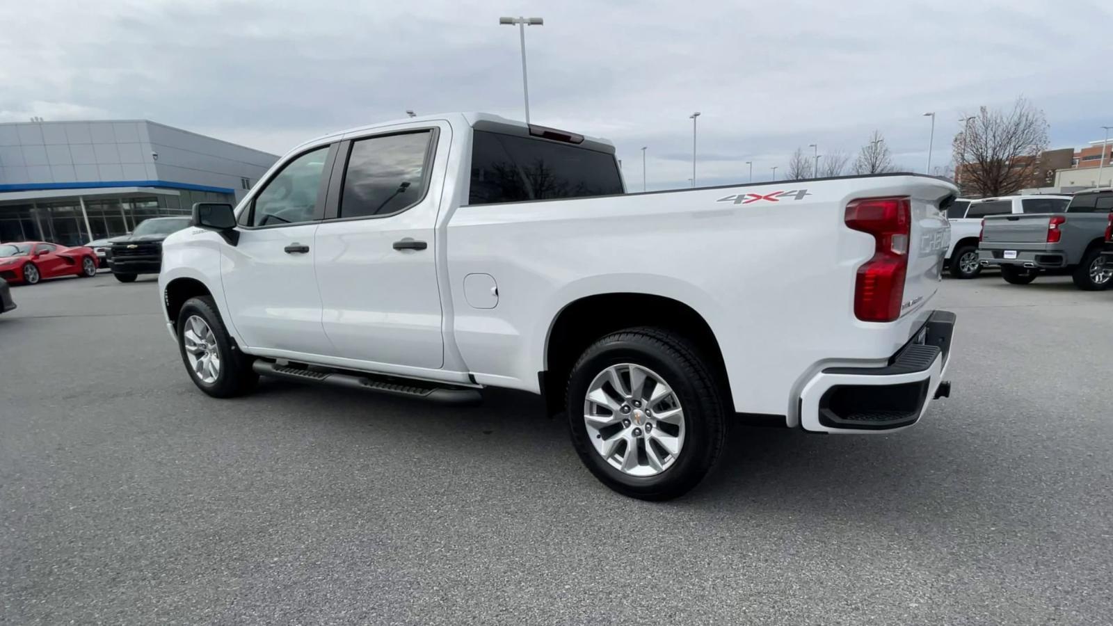 2025 Chevrolet Silverado 1500 Vehicle Photo in BENTONVILLE, AR 72712-4322