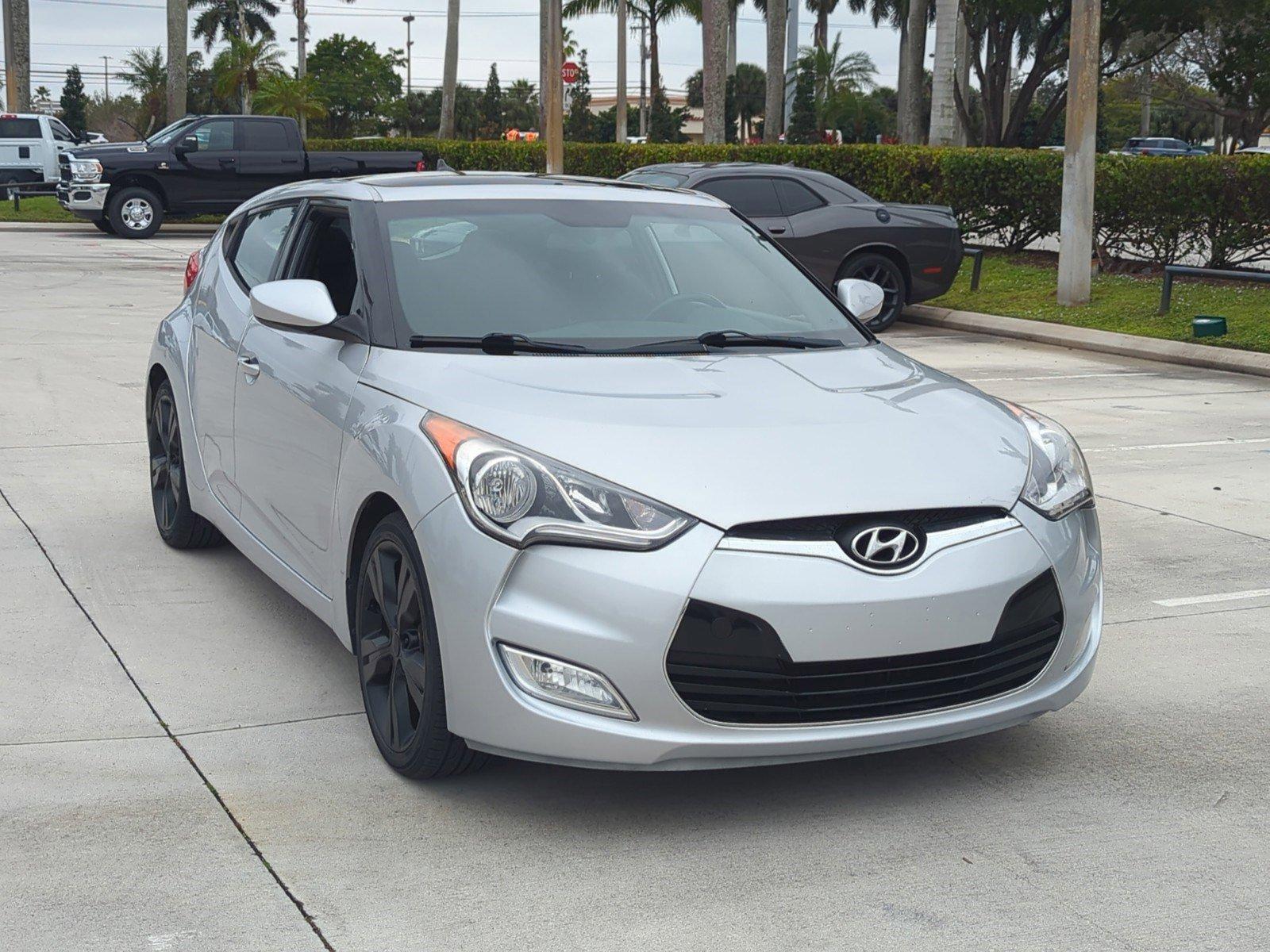 2017 Hyundai VELOSTER Vehicle Photo in Pembroke Pines, FL 33027