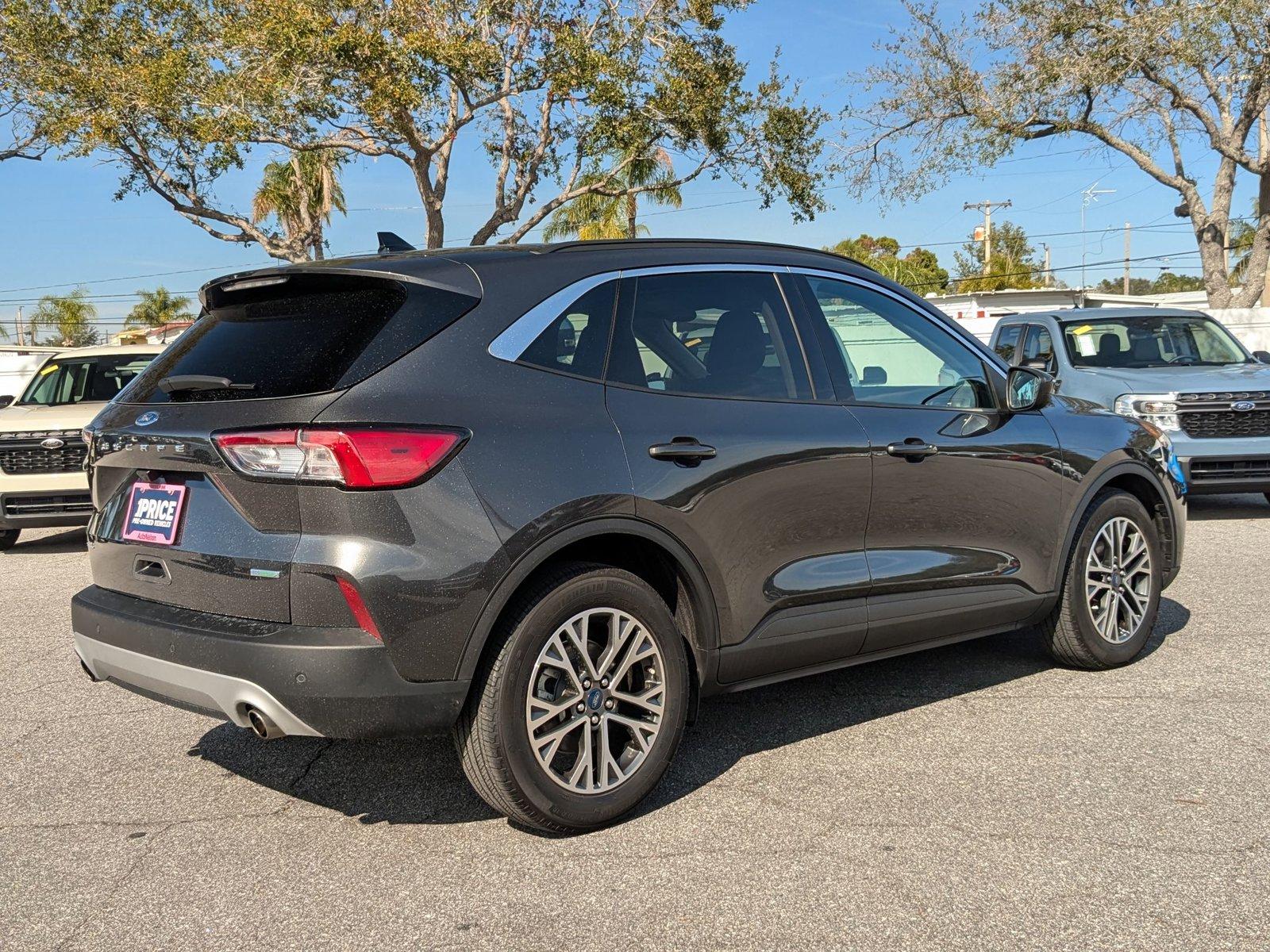 2020 Ford Escape Vehicle Photo in St. Petersburg, FL 33713