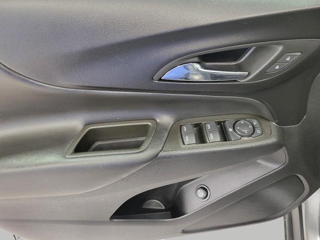 2023 Chevrolet Equinox Vehicle Photo in NEENAH, WI 54956-2243