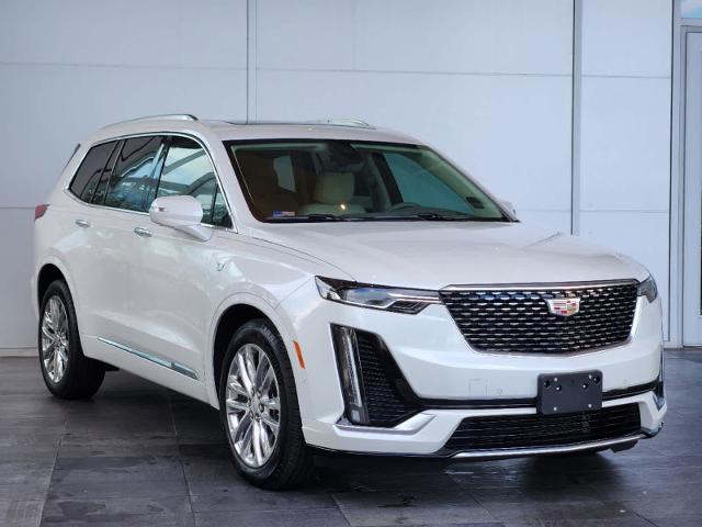 2025 Cadillac XT6 Vehicle Photo in HOUSTON, TX 77079