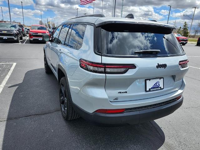 2023 Jeep Grand Cherokee L Vehicle Photo in GREEN BAY, WI 54304-5303