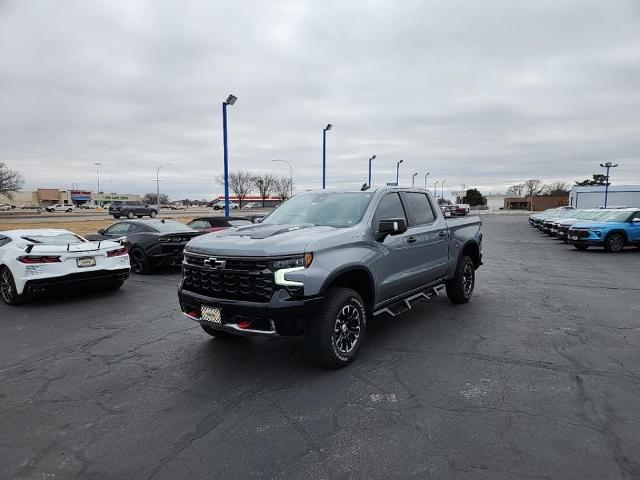 2024 Chevrolet Silverado 1500 Vehicle Photo in HAYS, KS 67601-1994