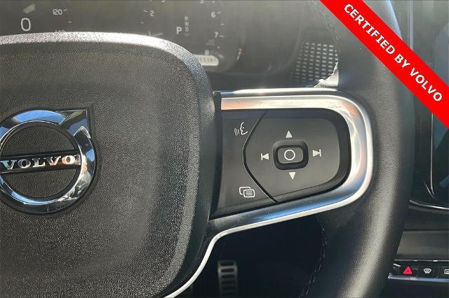 2022 Volvo XC40 Vehicle Photo in Houston, TX 77007