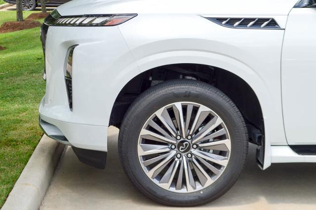 2025 INFINITI QX80 Vehicle Photo in Houston, TX 77090