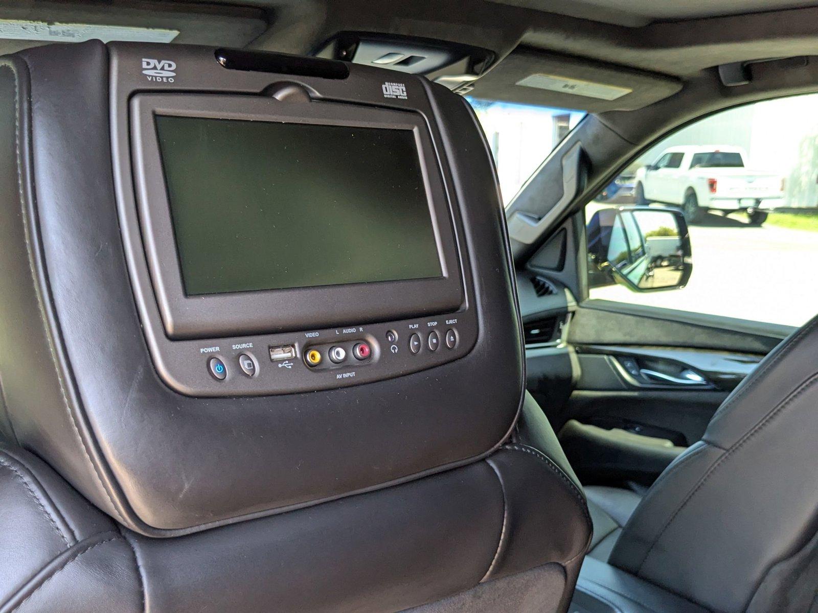 2016 Cadillac Escalade ESV Vehicle Photo in St. Petersburg, FL 33713