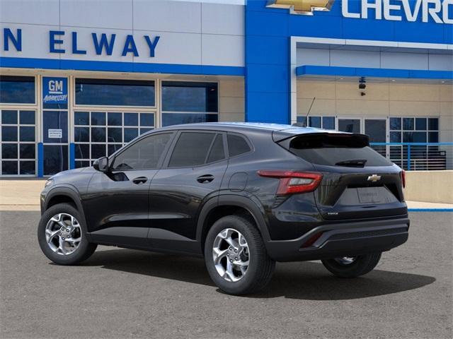 2025 Chevrolet Trax Vehicle Photo in ENGLEWOOD, CO 80113-6708