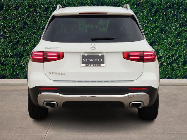 2025 Mercedes-Benz GLB Vehicle Photo in HOUSTON, TX 77079
