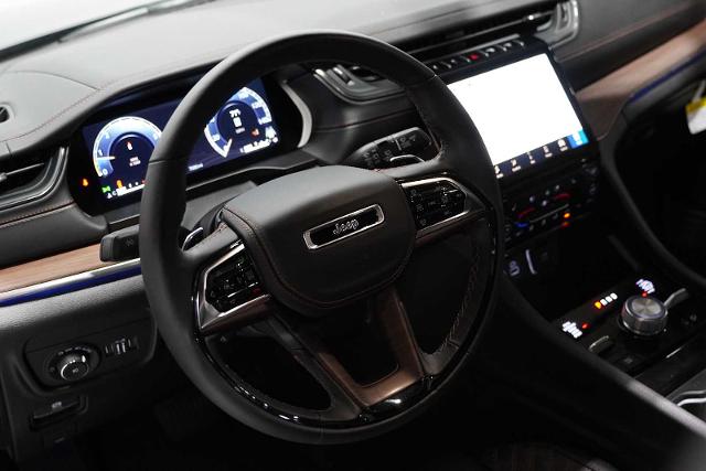 2024 Jeep Grand Cherokee L Vehicle Photo in GRAPEVINE, TX 76051