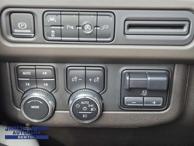 2021 GMC Yukon Vehicle Photo in DENTON, TX 76210-9321