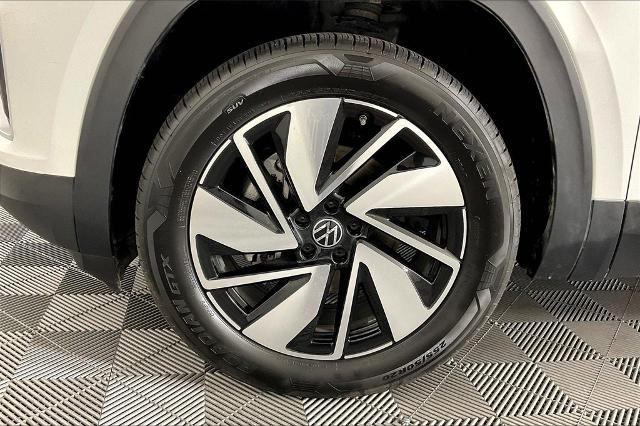 2025 Volkswagen Atlas Vehicle Photo in Tulsa, OK 74129