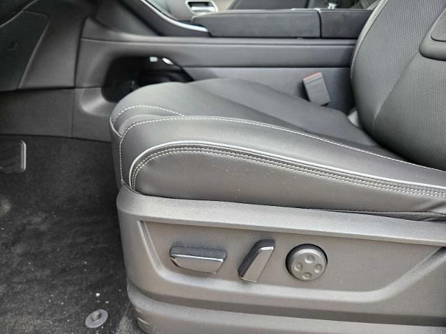 2025 INFINITI QX80 Vehicle Photo in Fort Worth, TX 76132