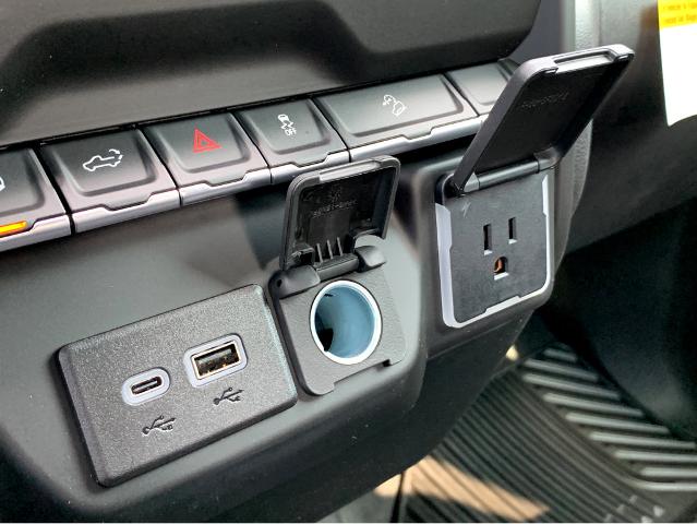 2025 Chevrolet Silverado 1500 Vehicle Photo in BEAUFORT, SC 29906-4218