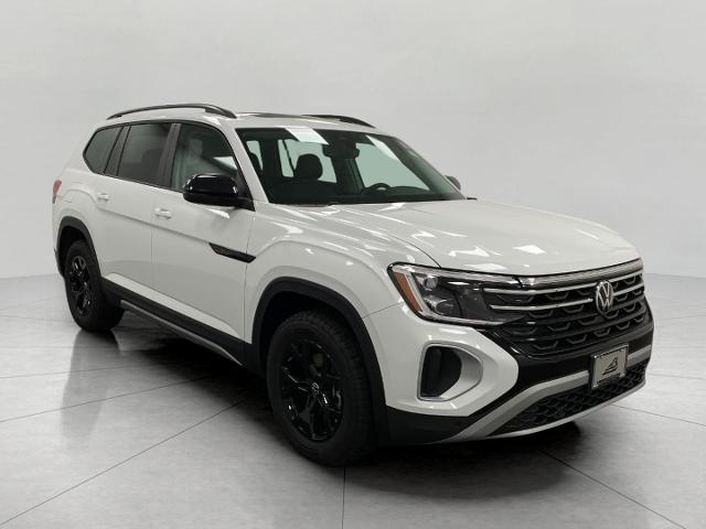 2025 Volkswagen Atlas Vehicle Photo in Appleton, WI 54913