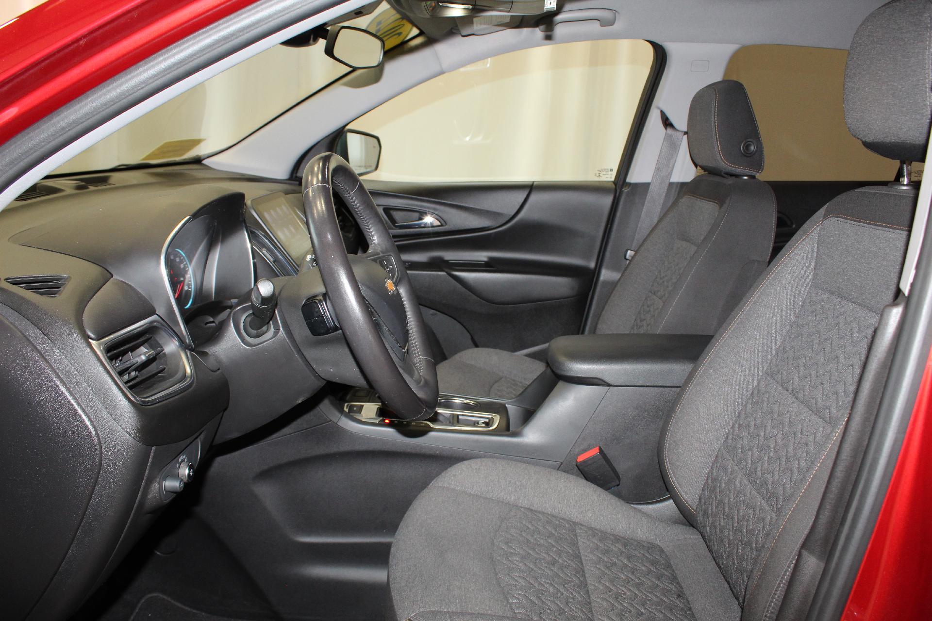 2022 Chevrolet Equinox Vehicle Photo in NORTHAMPTON, MA 01060-1120