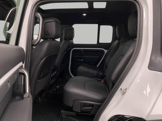 2025 Defender Vehicle Photo in Appleton, WI 54913