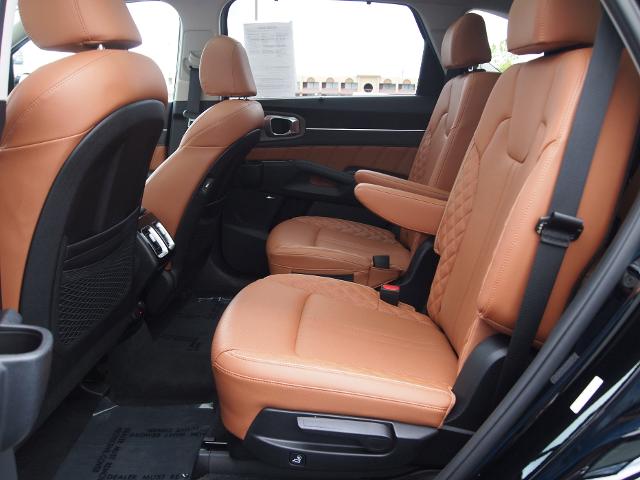 2023 Kia Sorento Vehicle Photo in MADISON, IN 47250-1611