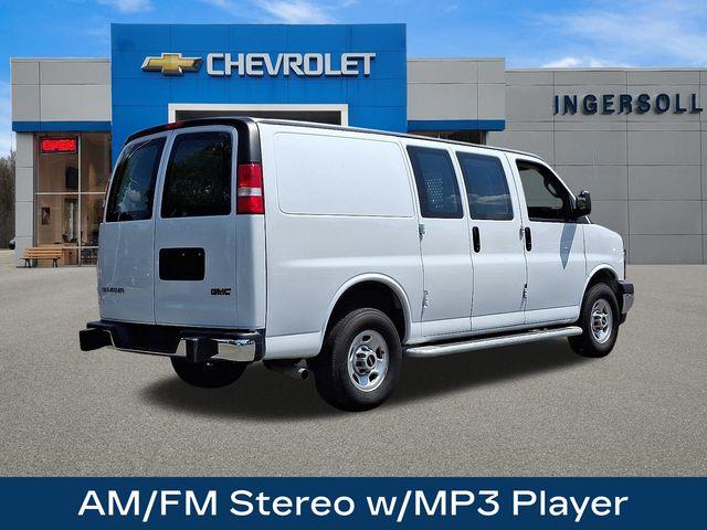 2023 GMC Savana Cargo 2500 Vehicle Photo in PAWLING, NY 12564-3219